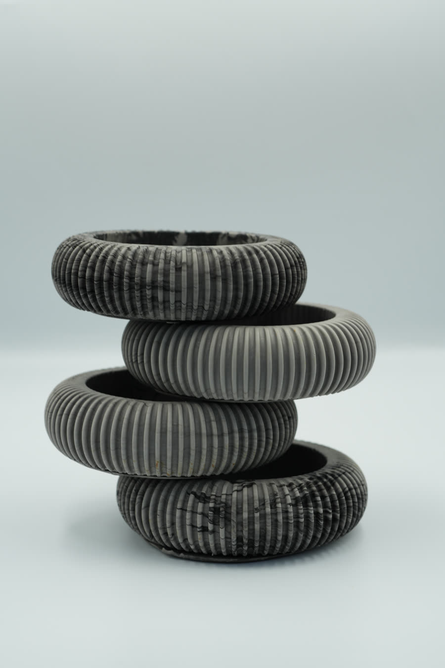 Marbled Stone ribbed bowls in grey and black